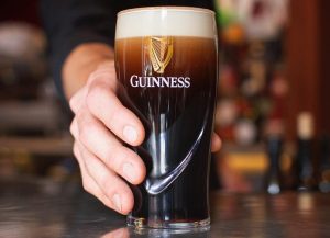 Guinness recién tirada